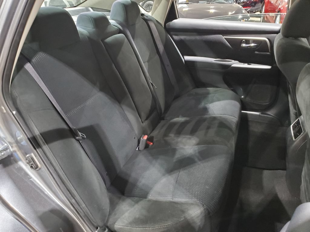 Used 2015 Nissan Altima 2.5 SV w/ Convenience Package FWD image 20