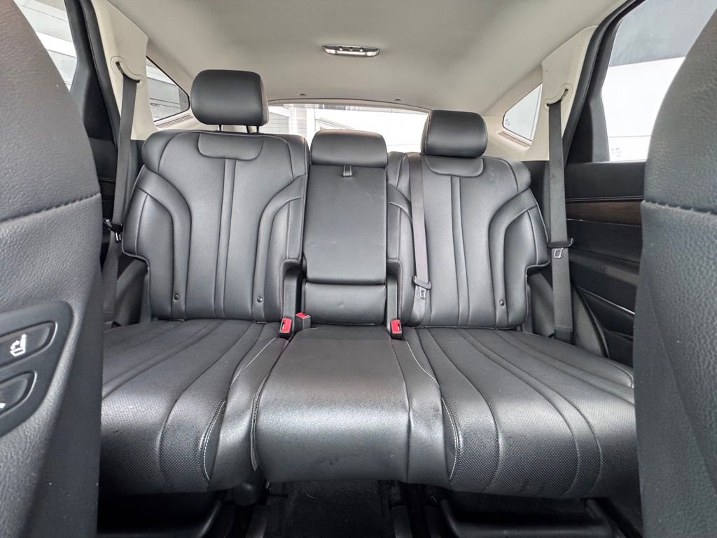 Used 2024 Genesis GV80 2.5T image 25