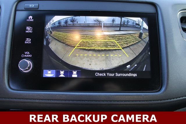 Used 2020 Honda HR-V Touring image 14