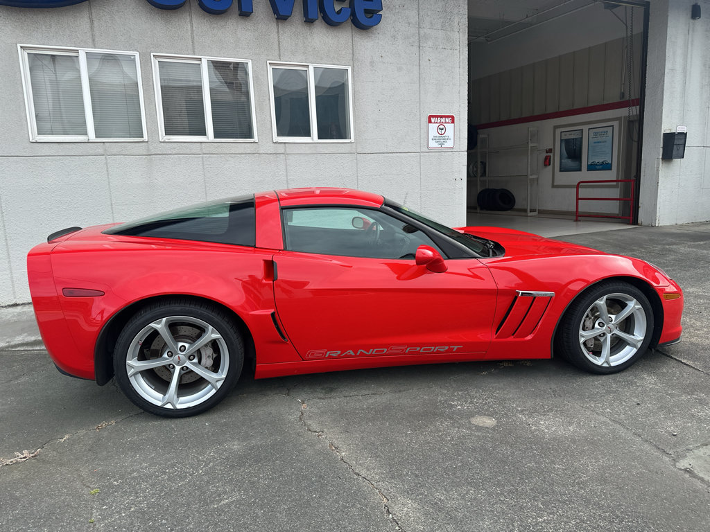 Used 2012 Chevrolet Corvette Grand Sport w/ 3LT Preferred Equipment Group RWD image 6