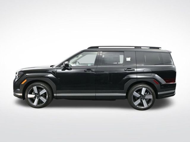 Used 2025 Hyundai Santa Fe Limited FWD image 4