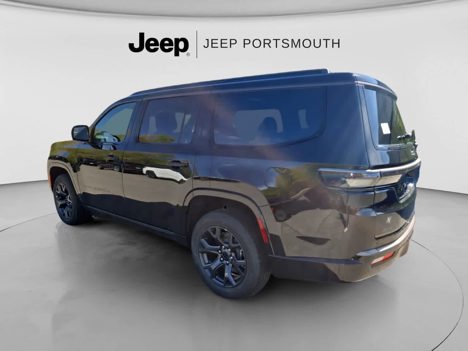 New 2026 Jeep Grand Wagoneer Limited w/ Premium Group II AWD/4WD image 6