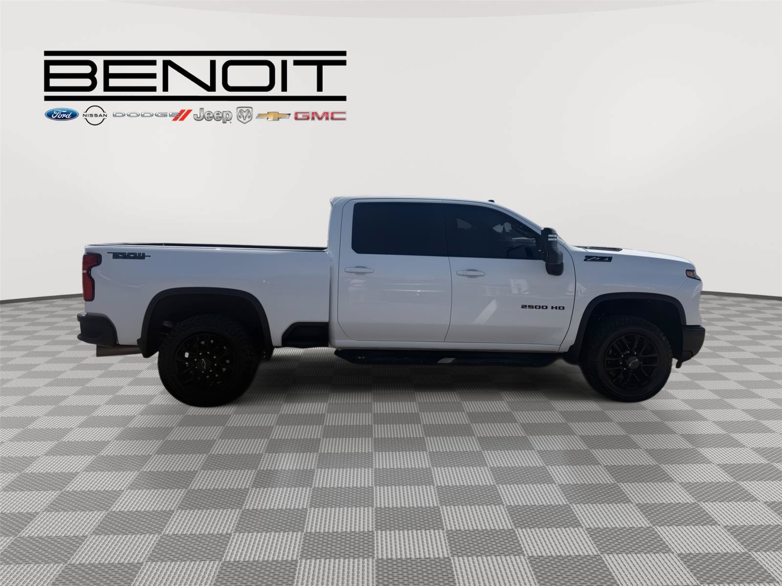 Used 2025 Chevrolet Silverado 2500 LT w/ Trail Boss Package AWD/4WD image 11