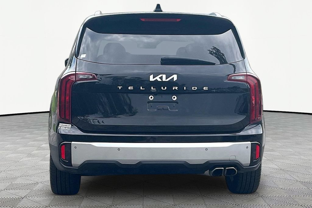 Used 2024 Kia Telluride S w/ S Sunroof Package FWD image 5
