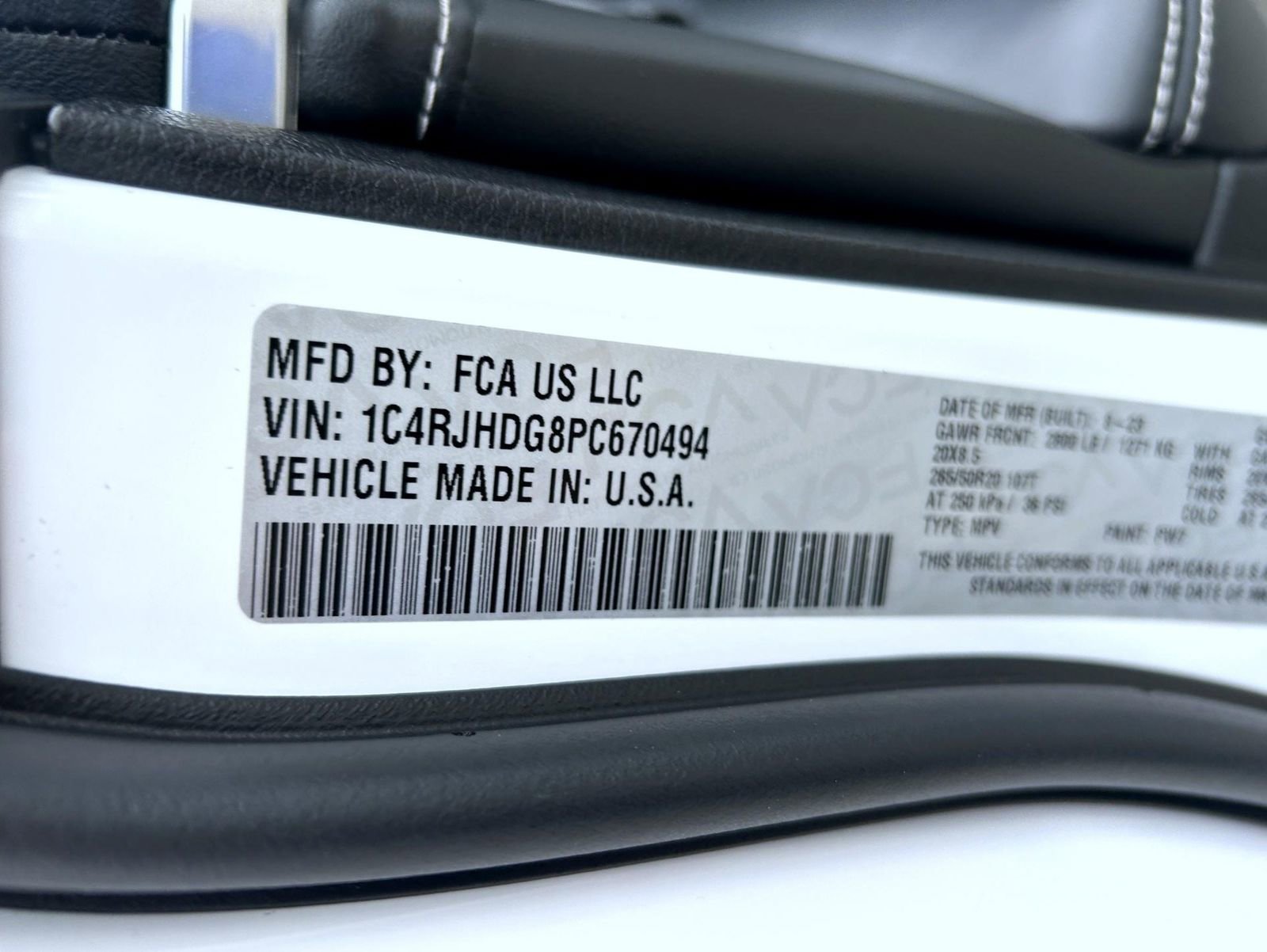 Used 2023 Jeep Grand Cherokee Overland w/ Luxury Tech Group IV image 25