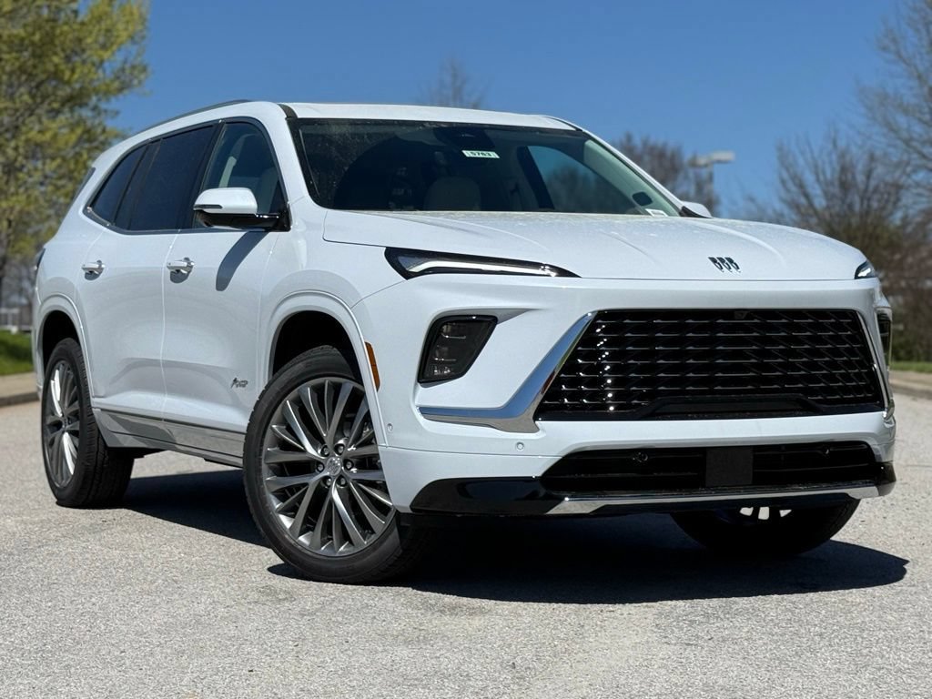 New 2026 Buick Enclave Avenir w/ Super Cruise Package