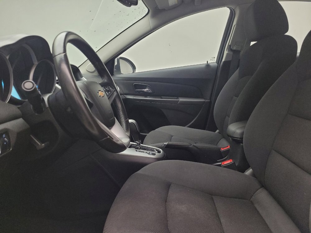 Used 2014 Chevrolet Cruze LT image 17