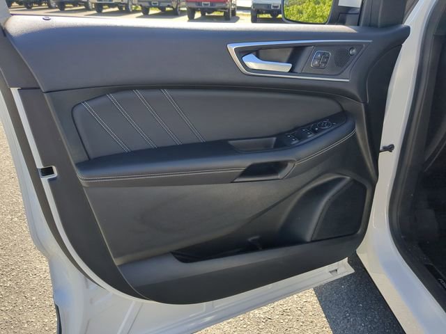 Used 2022 Ford Edge ST AWD/4WD image 12