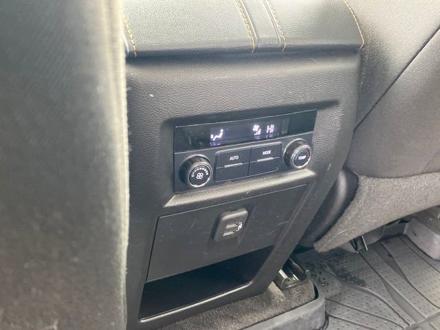 Certified 2019 Chevrolet Traverse LT image 17