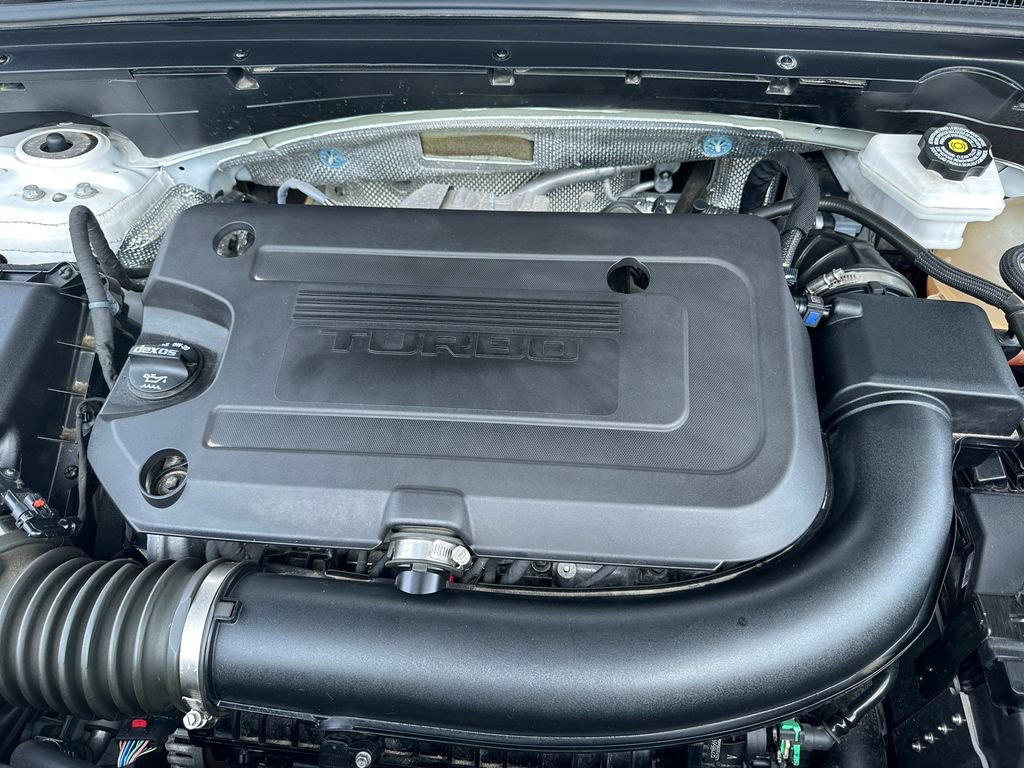 Used 2023 Buick Envision Preferred AWD/4WD image 42