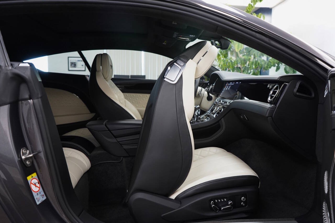 Used 2021 Bentley Continental GT AWD/4WD image 68