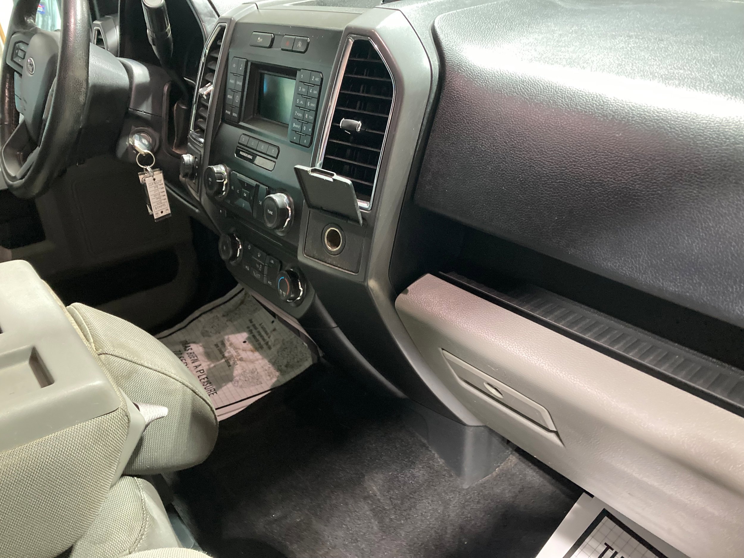 Used 2016 Ford F150 XLT w/ Equipment Group 301A Mid AWD/4WD image 6
