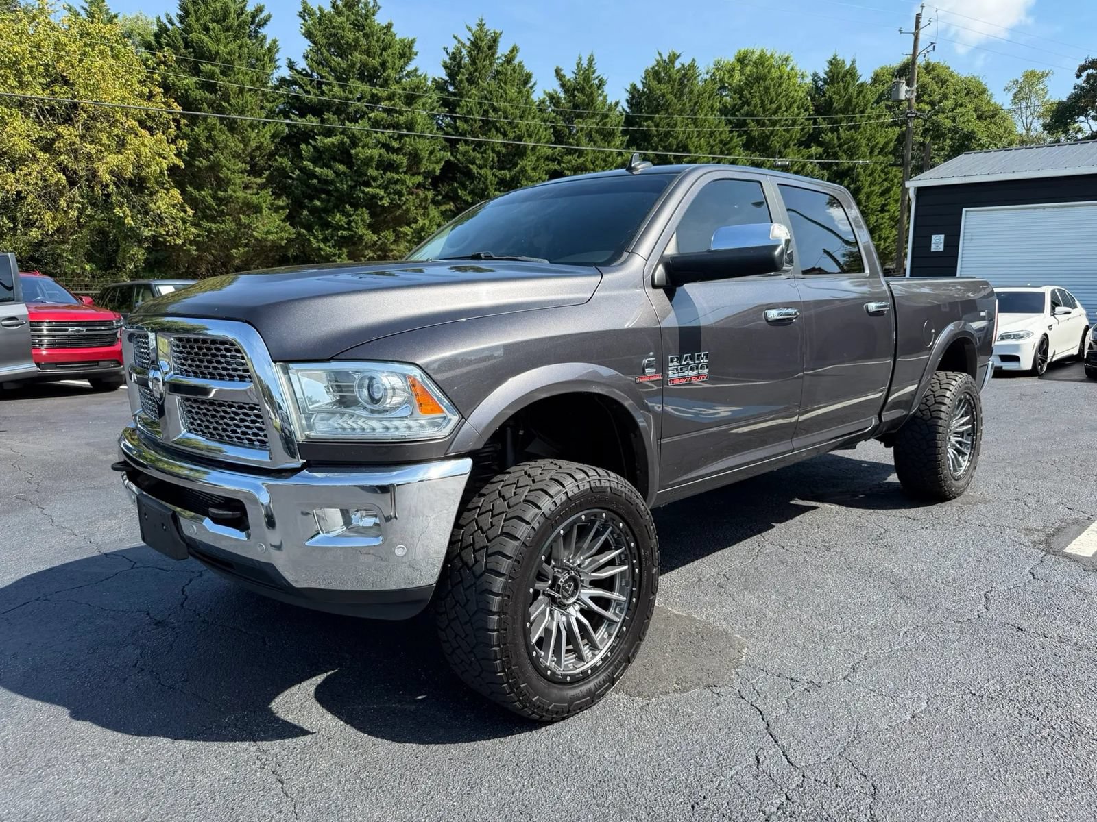 Used 2018 RAM 2500 Laramie w/ Convenience Group AWD/4WD image 3