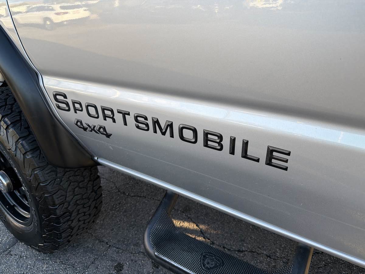 Used 2010 Ford E-350 and Econoline 350 Super Duty image 44