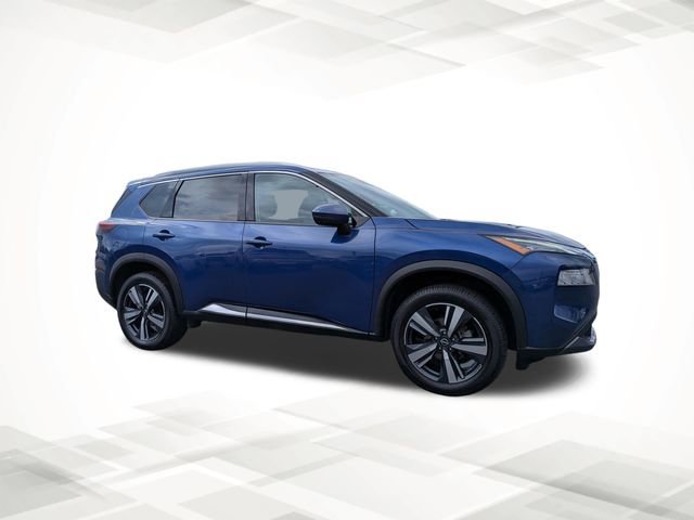 Used 2023 Nissan Rogue SL image 2