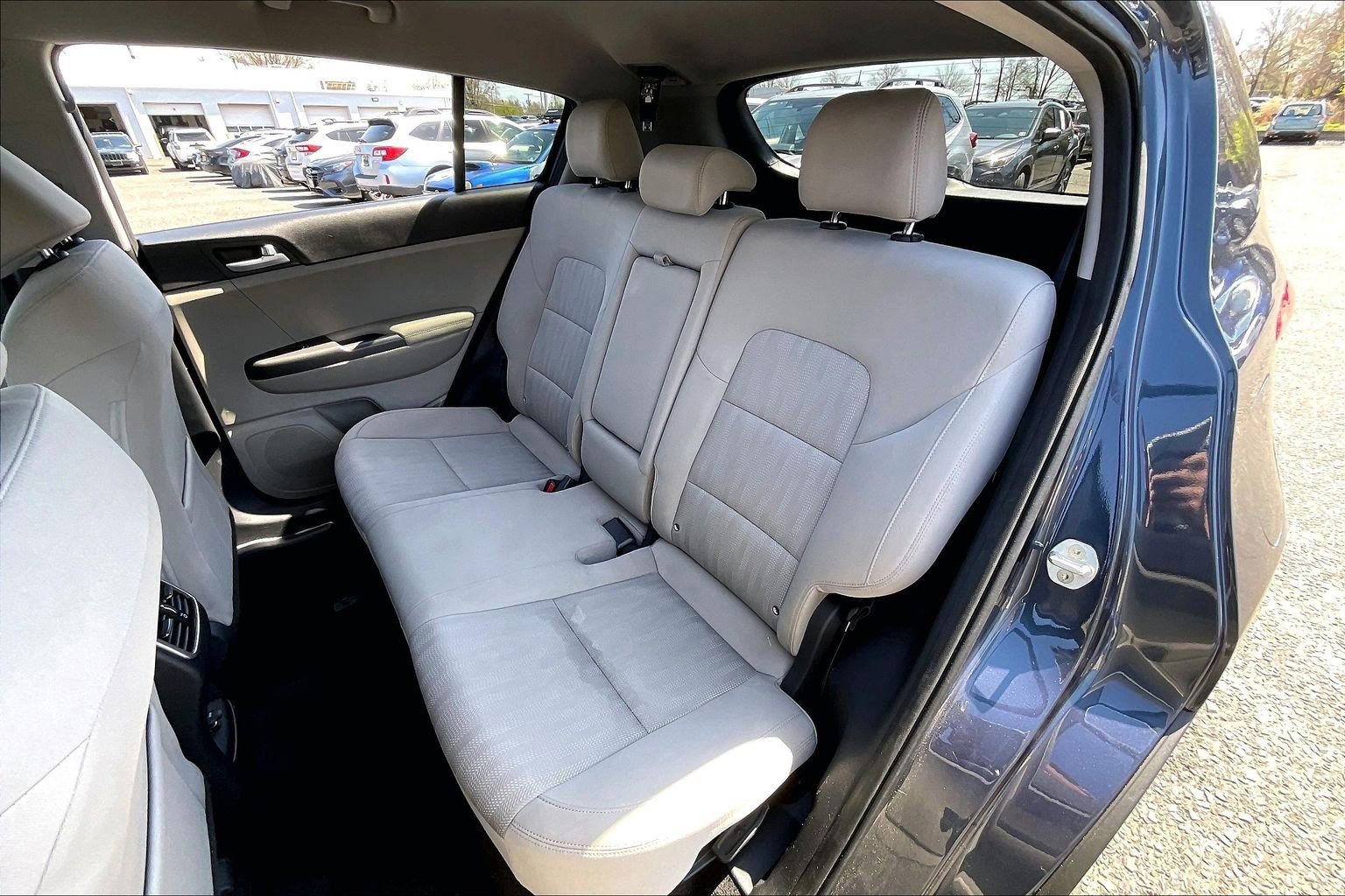 Used 2020 Kia Sportage LX image 21