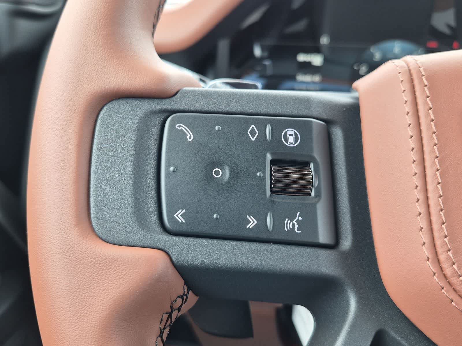 New 2026 Land Rover Defender 110 OCTA AWD/4WD image 24