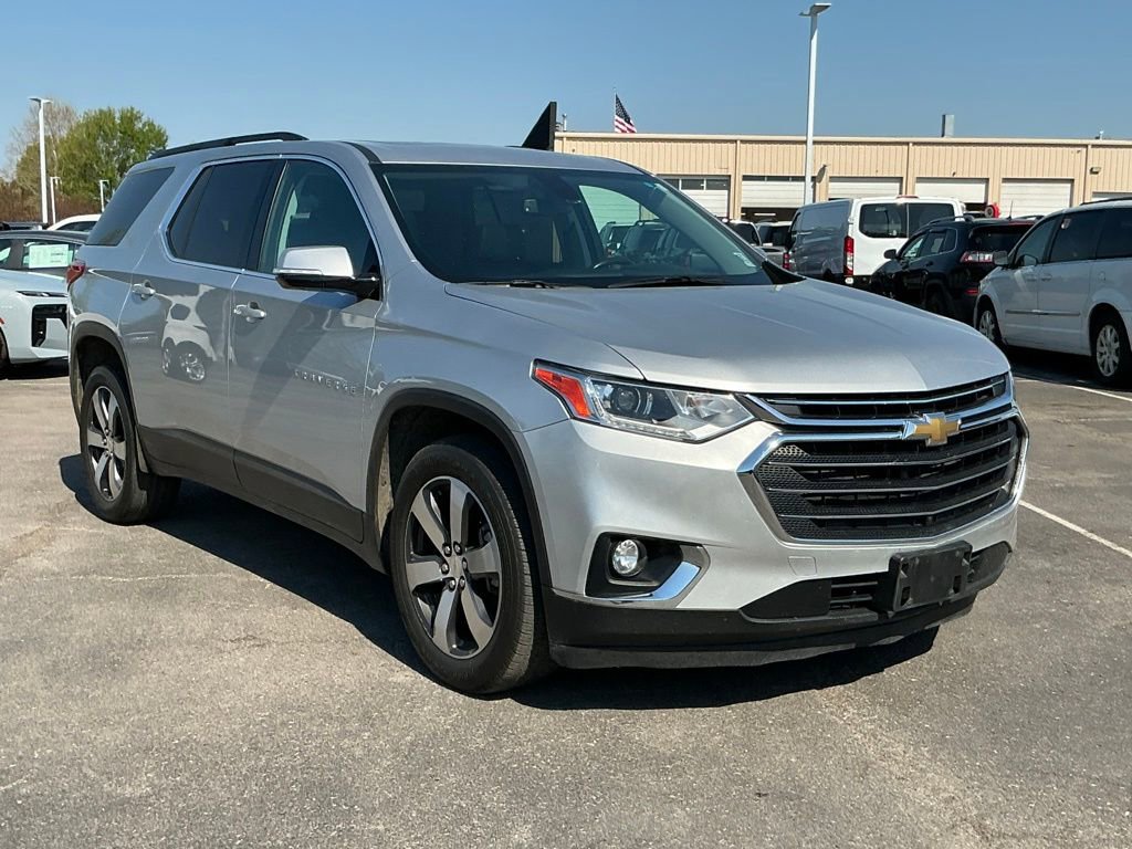 Used 2019 Chevrolet Traverse LT w/ LT Premium Package