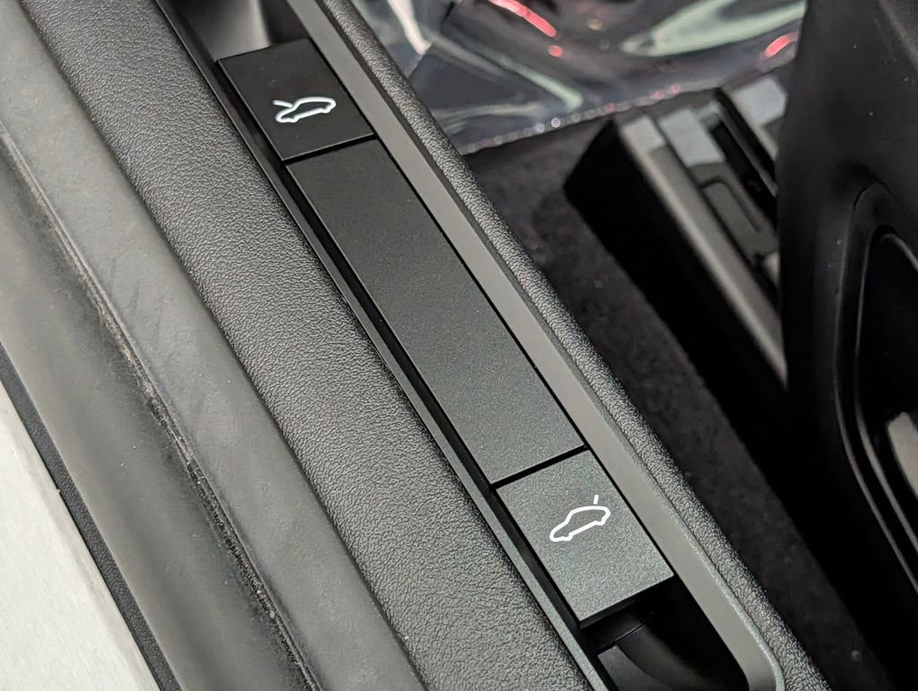 Certified 2026 Porsche 911 Carrera S RWD image 28