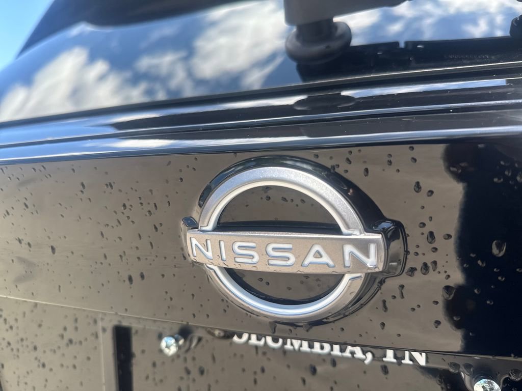 Used 2025 Nissan Kicks SR FWD image 40