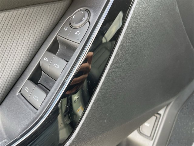 New 2026 Chevrolet Equinox LT image 13