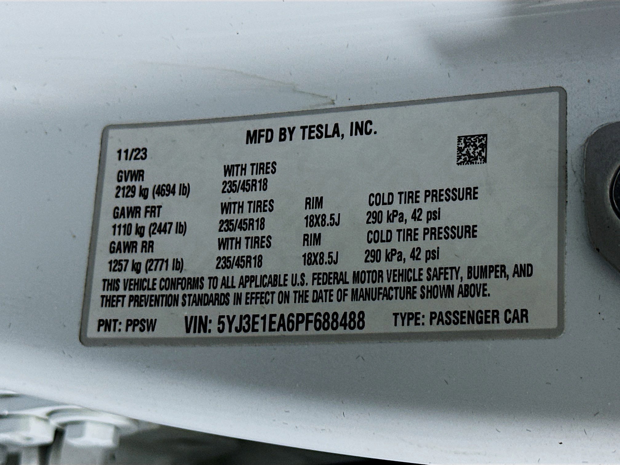 Used 2023 Tesla Model 3 Standard Range RWD image 12