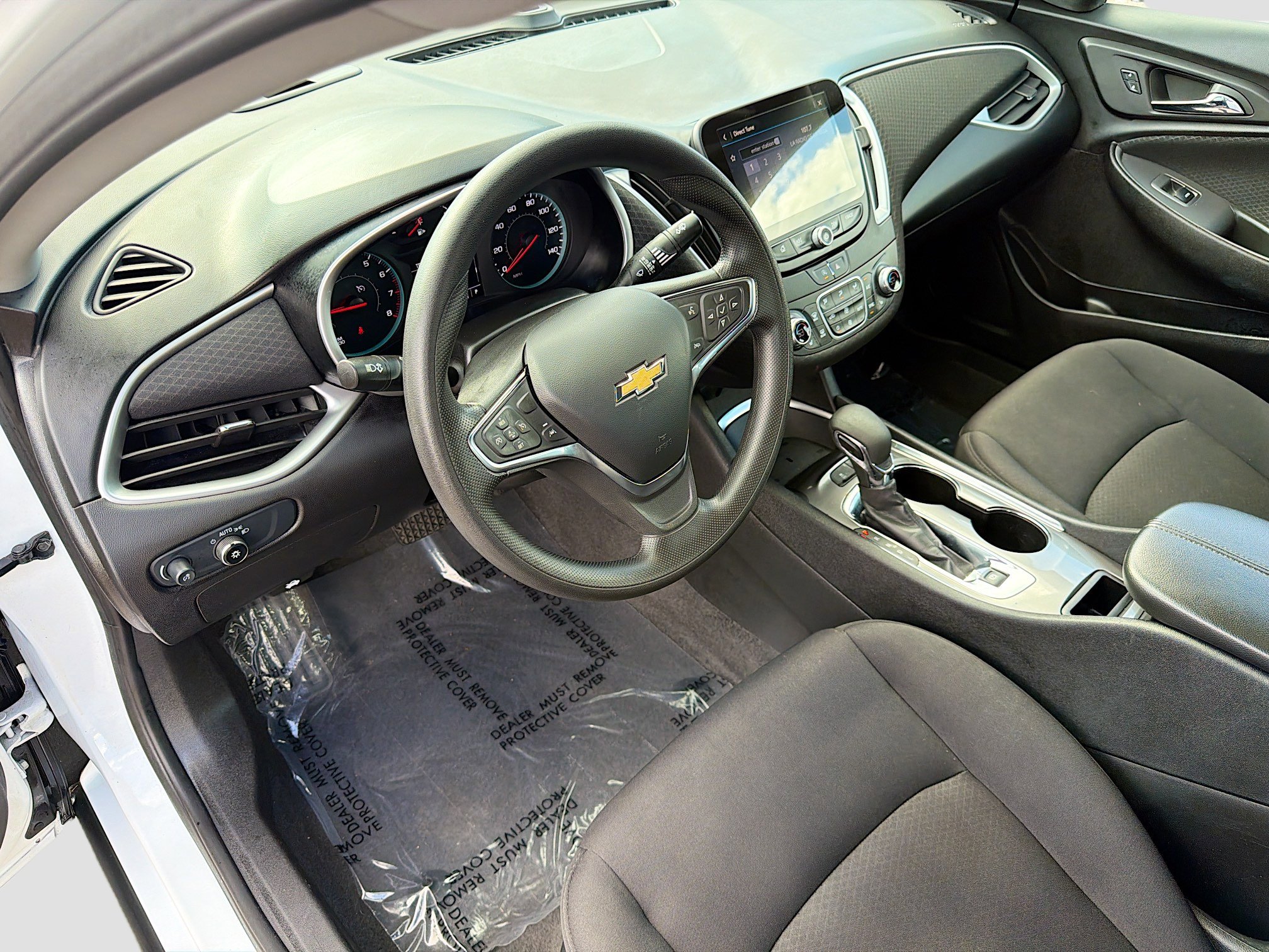 Used 2025 Chevrolet Malibu LT image 25