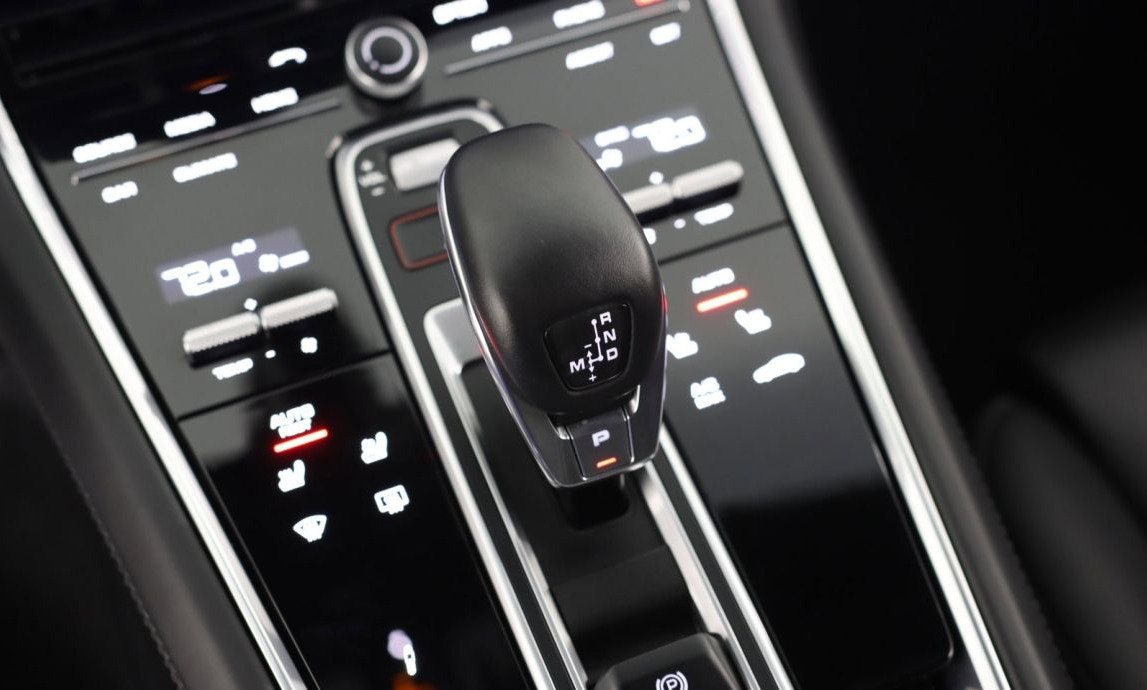 Used 2019 Porsche Panamera GTS AWD/4WD image 16