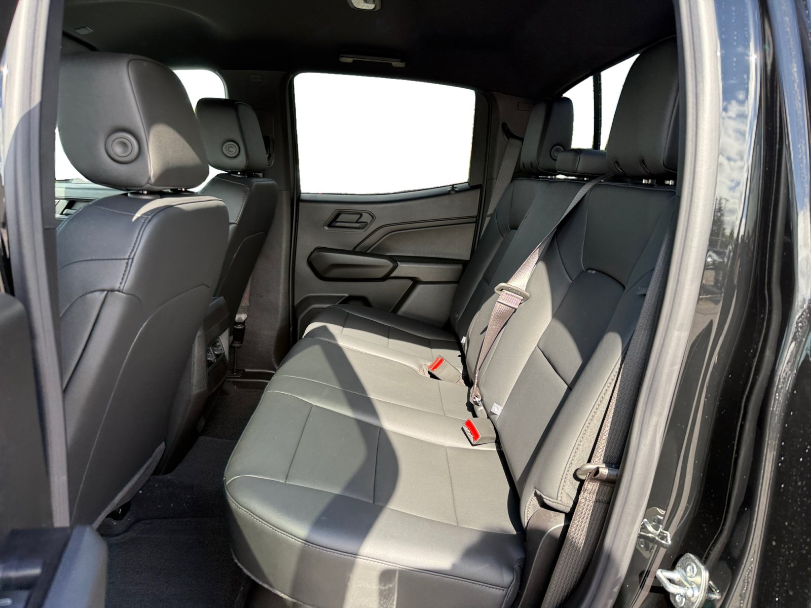 New 2026 Chevrolet Colorado Trail Boss AWD/4WD image 16