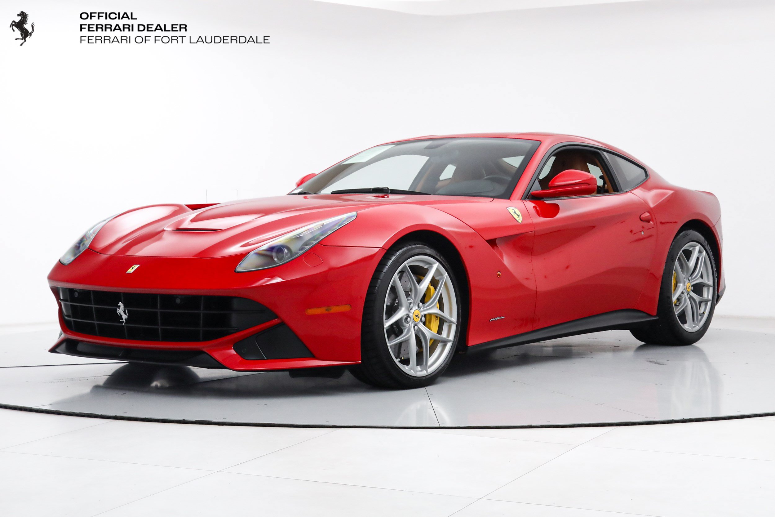Used 2016 Ferrari F12 Berlinetta RWD image 1