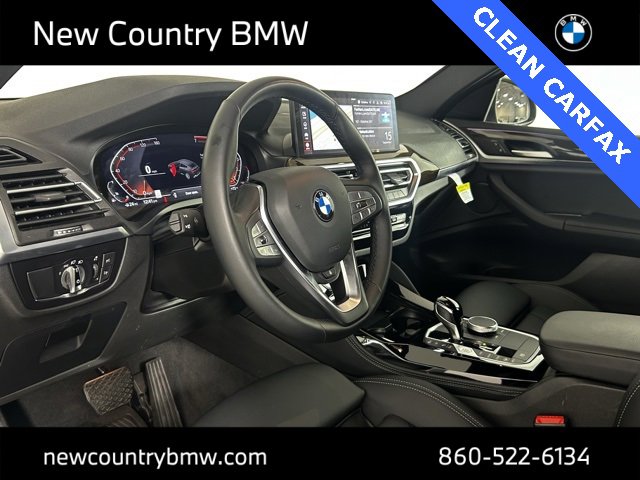 Used 2025 BMW X4 xDrive30i w/ Premium Package image 12