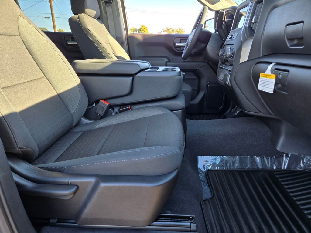 Certified 2024 Chevrolet Silverado 1500 Custom Trail Boss w/ LPO, Dark Essentials Package image 15