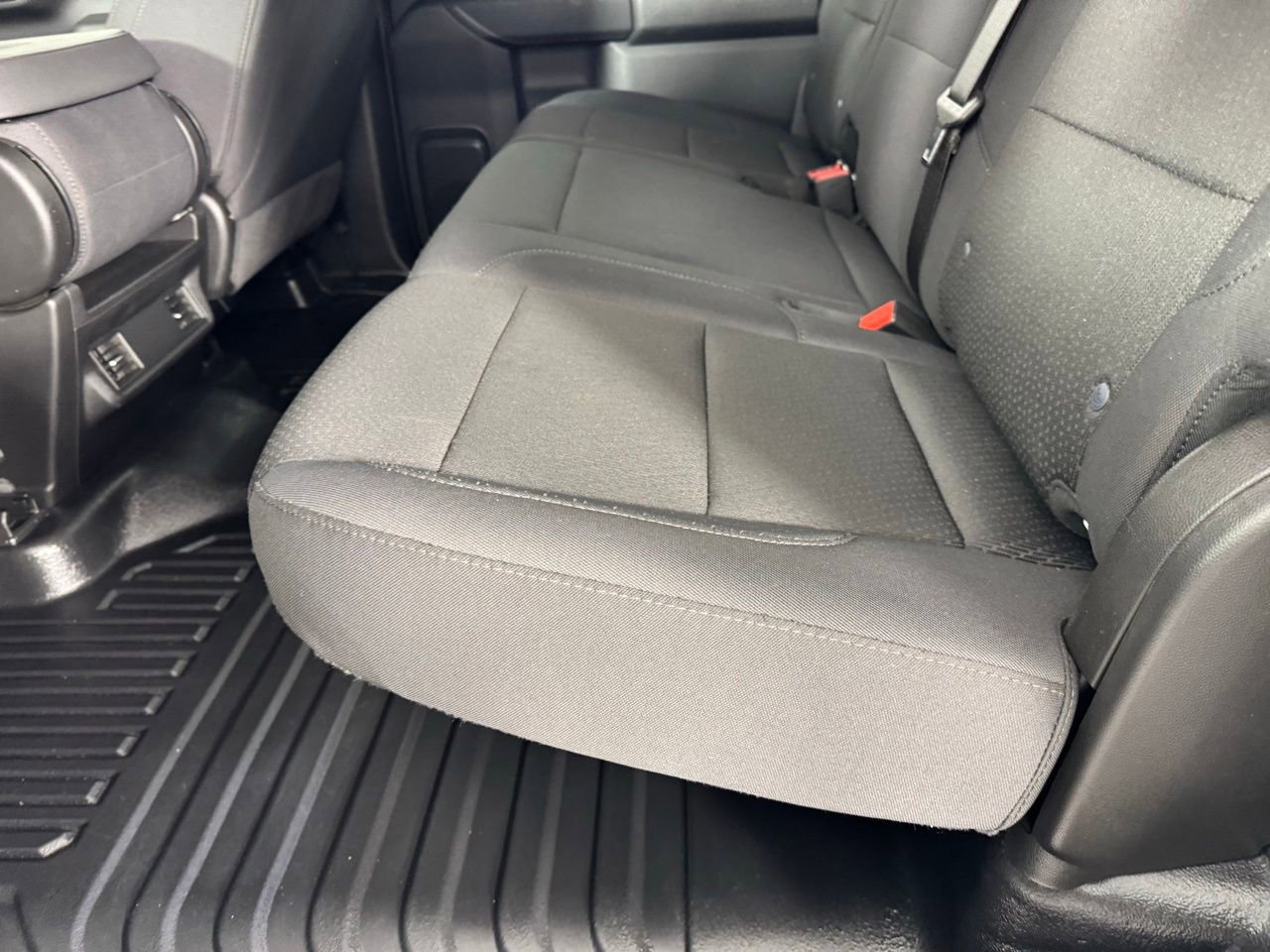 Used 2025 Chevrolet Silverado 3500 W/T image 23