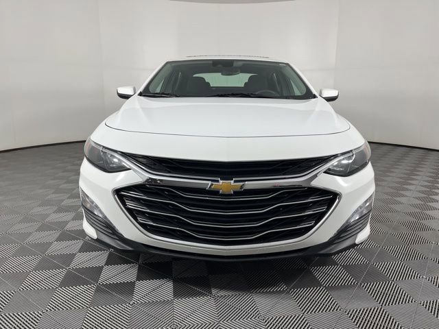 Used 2024 Chevrolet Malibu LT image 4