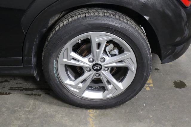 Used 2023 Hyundai Kona SEL FWD image 34