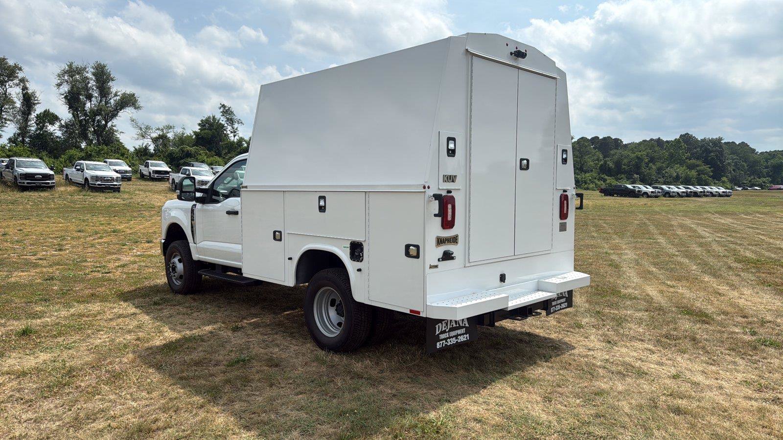 New 2025 Ford F350 XL w/ XL Chrome Package AWD/4WD image 3