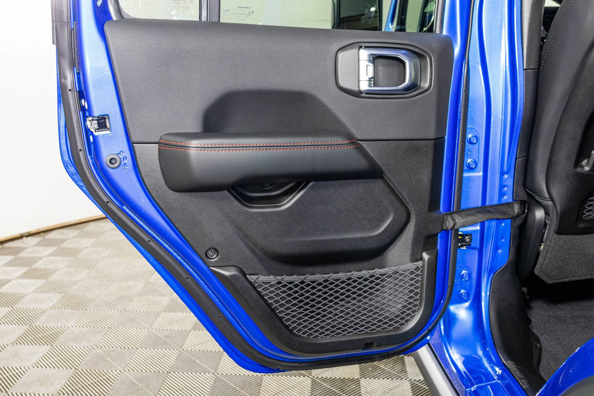 New 2026 Jeep Wrangler Unlimited Rubicon AWD/4WD image 37