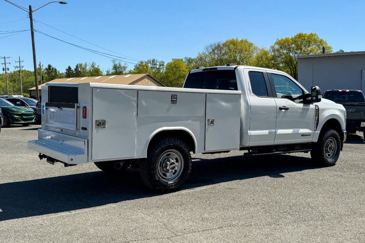 Used 2024 Ford F350 XL w/ Snow Plow Prep Package AWD/4WD image 3