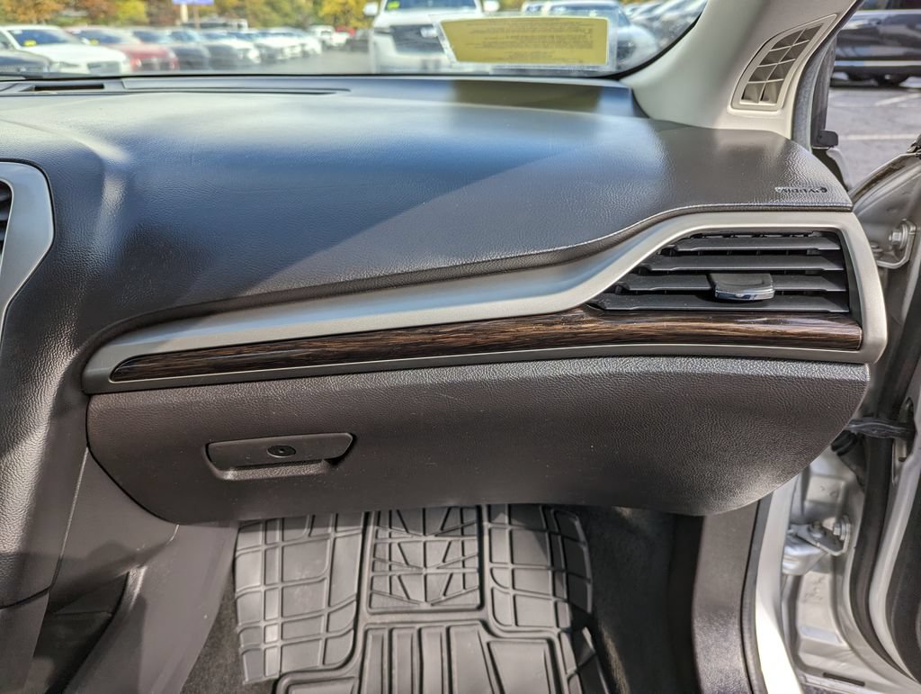 Used 2014 Ford Fusion Energi SE w/ Driver Assist Package FWD image 31