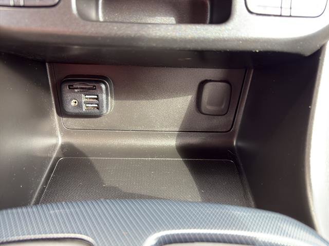 Used 2022 Chevrolet Colorado Z71 w/ Safety Package image 24