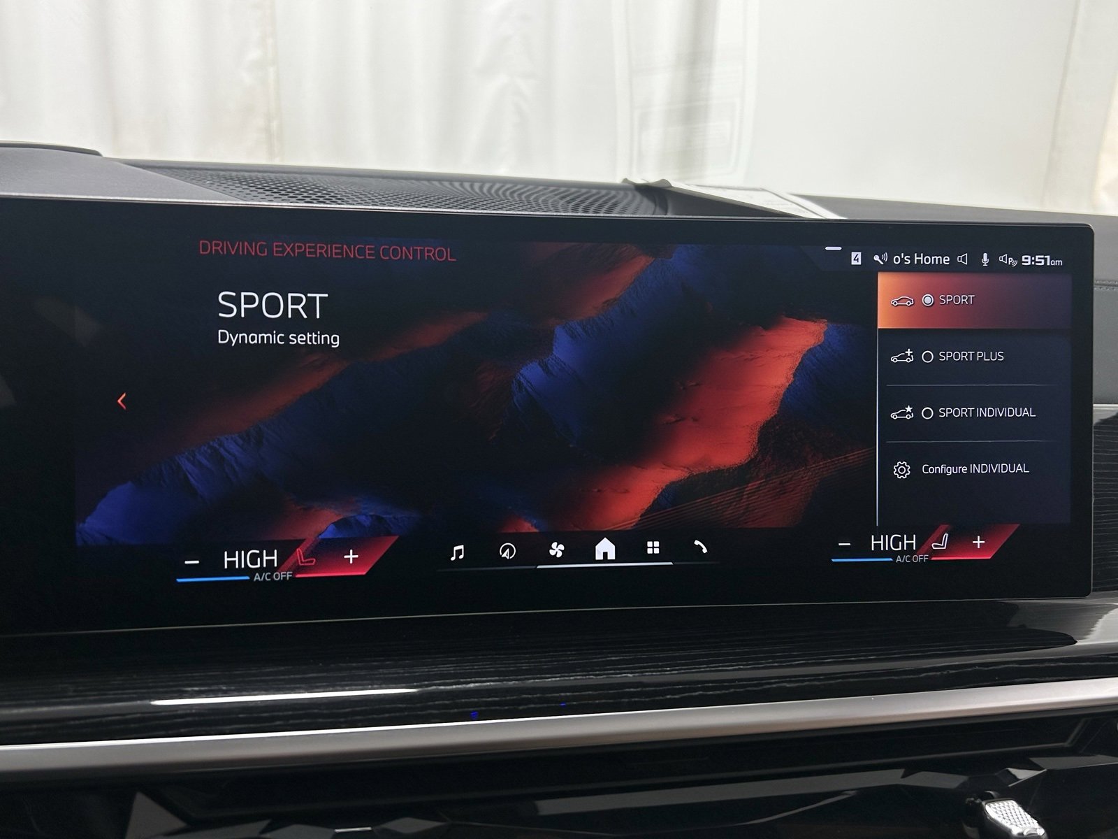 Used 2025 BMW X5 M60i w/ Parking Assistance Package image 15