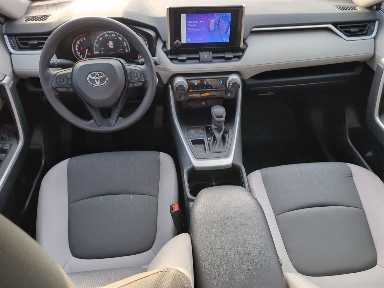 Used 2024 Toyota RAV4 XLE image 28