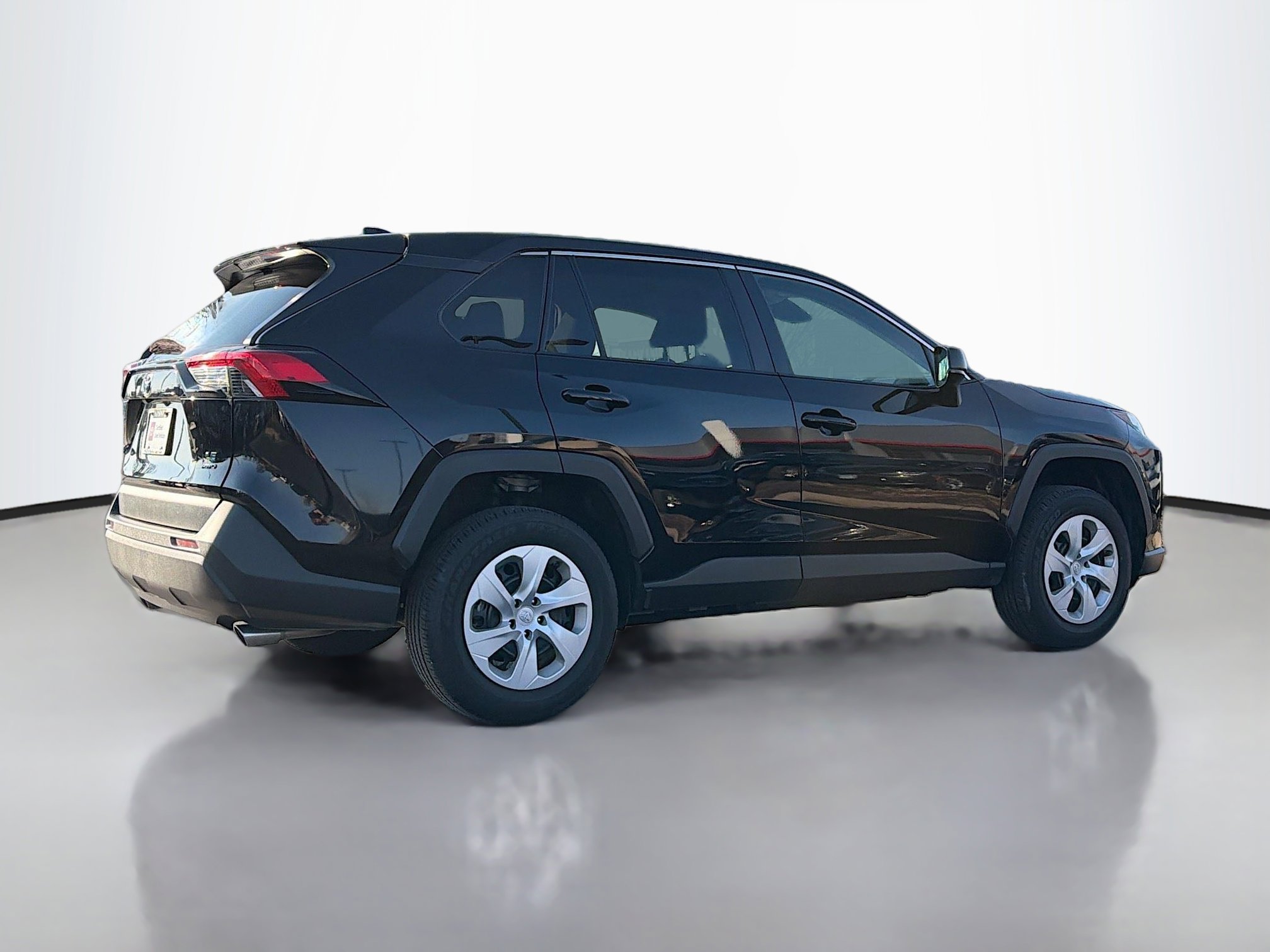 Used 2024 Toyota RAV4 LE image 2