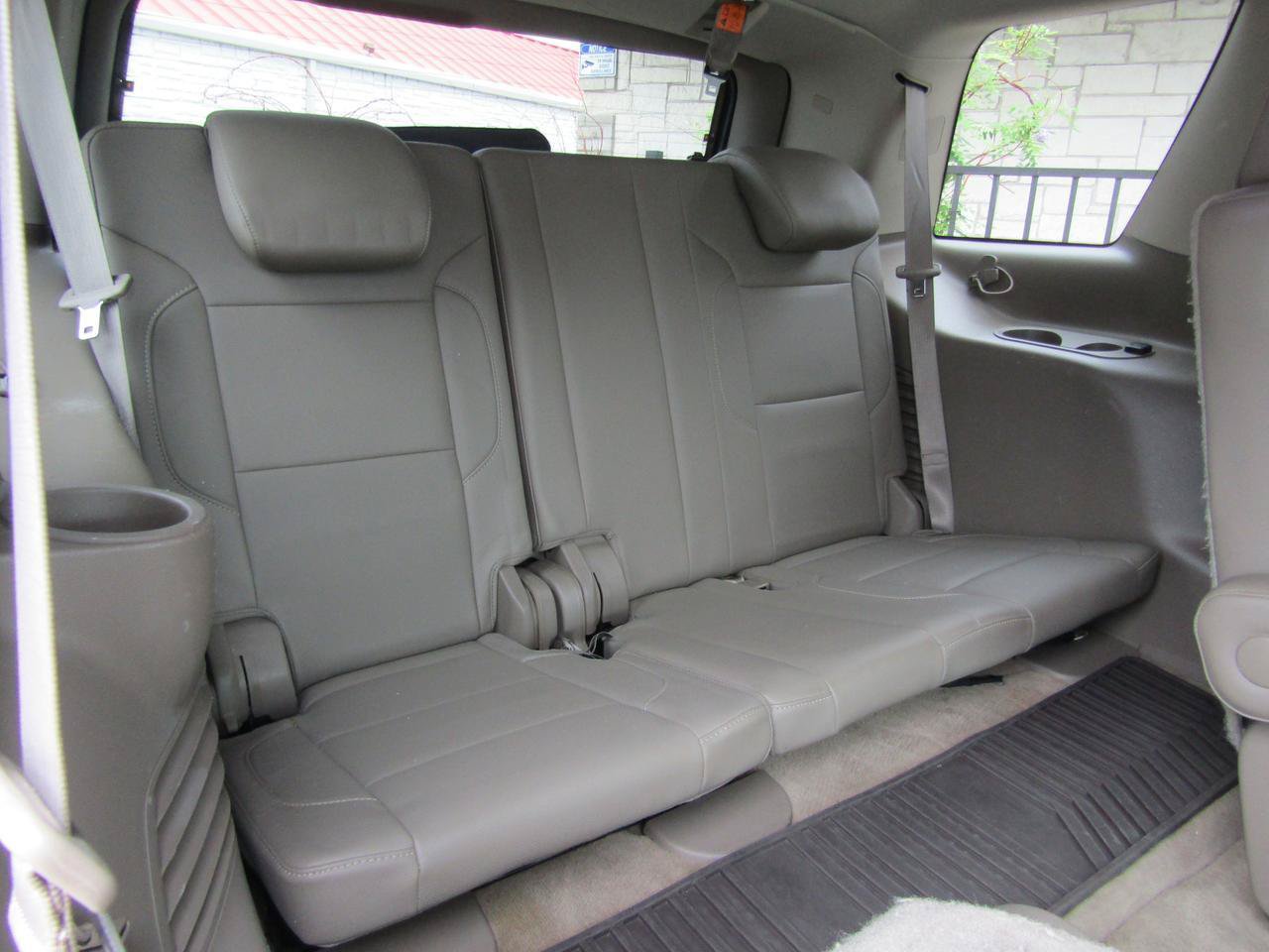 Used 2015 GMC Yukon SLT w/ HD Trailering Package RWD image 15