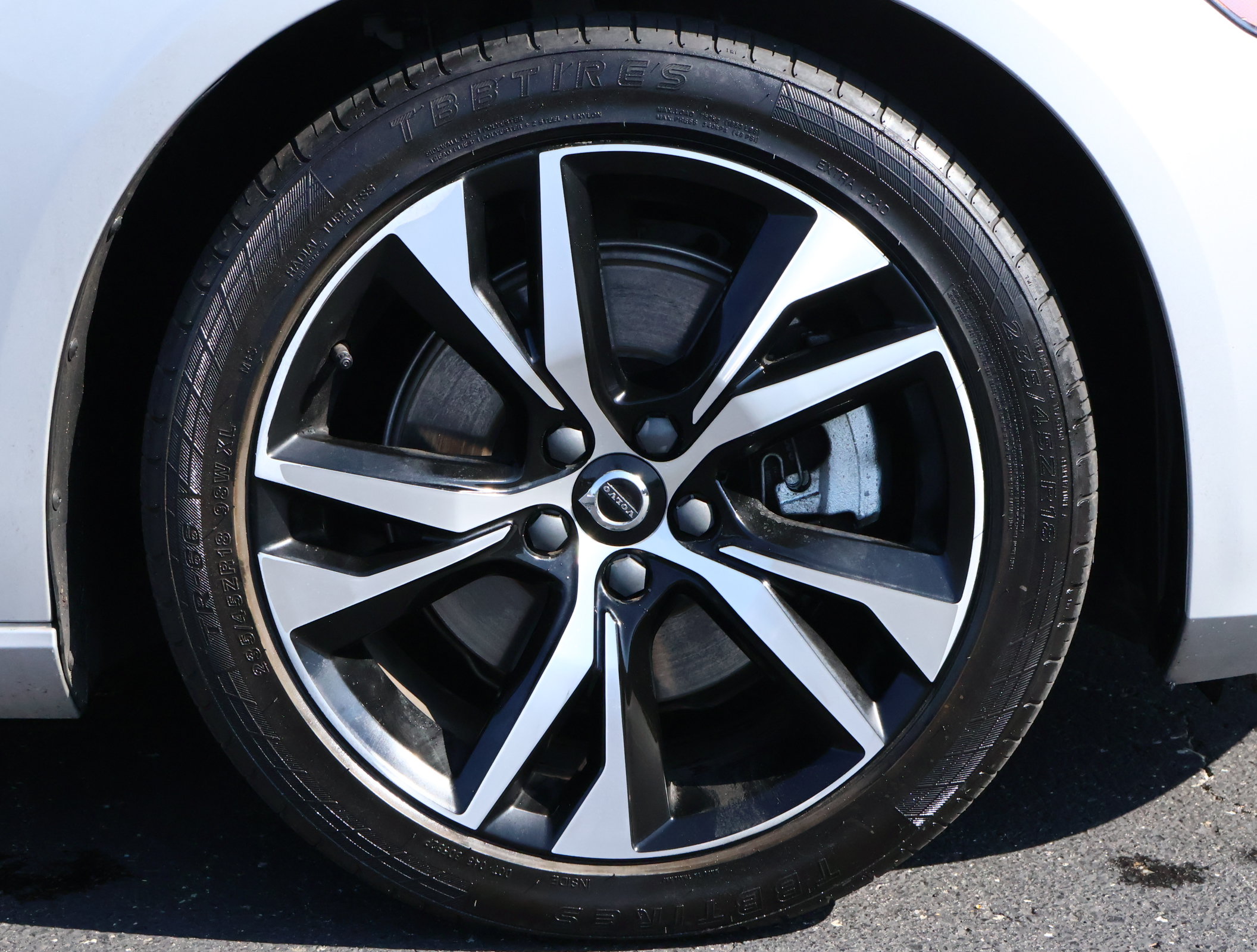 Used 2024 Volvo S60 B5 Core FWD image 23