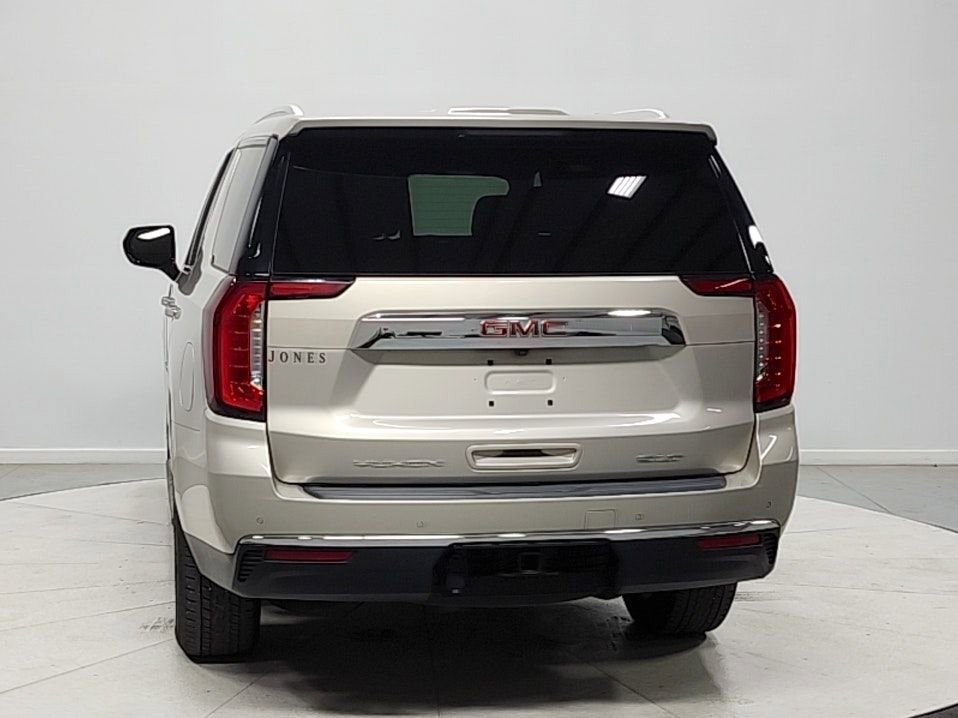 Used 2023 GMC Yukon SLT RWD image 6