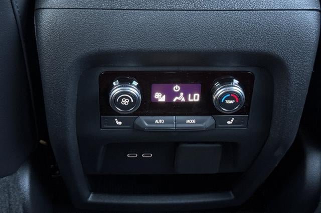 New 2026 GMC Acadia AT4 w/ Luxury Package AWD/4WD image 13