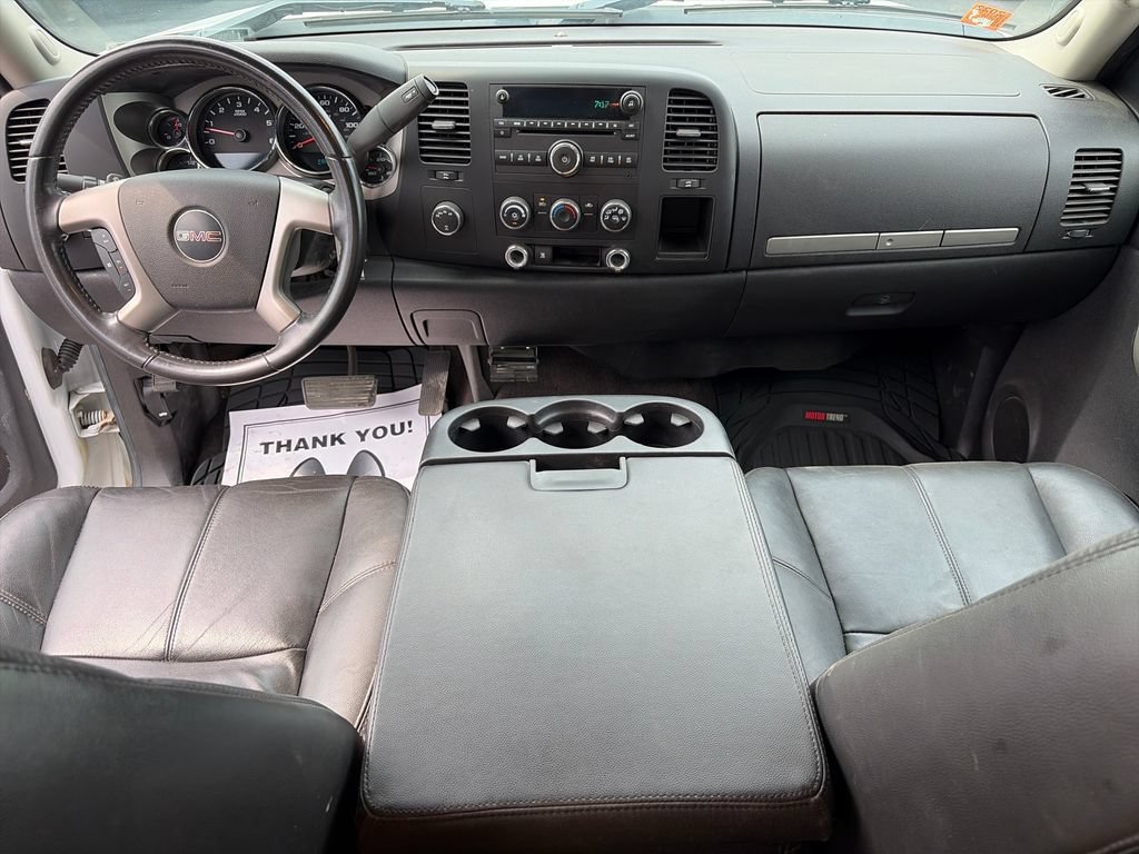 Used 2009 GMC Sierra 1500 SLE w/ Power Pack Plus AWD/4WD image 9