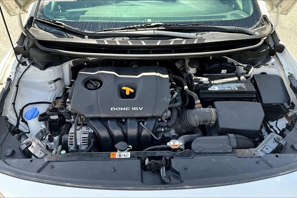Used 2017 Kia Forte LX FWD image 25