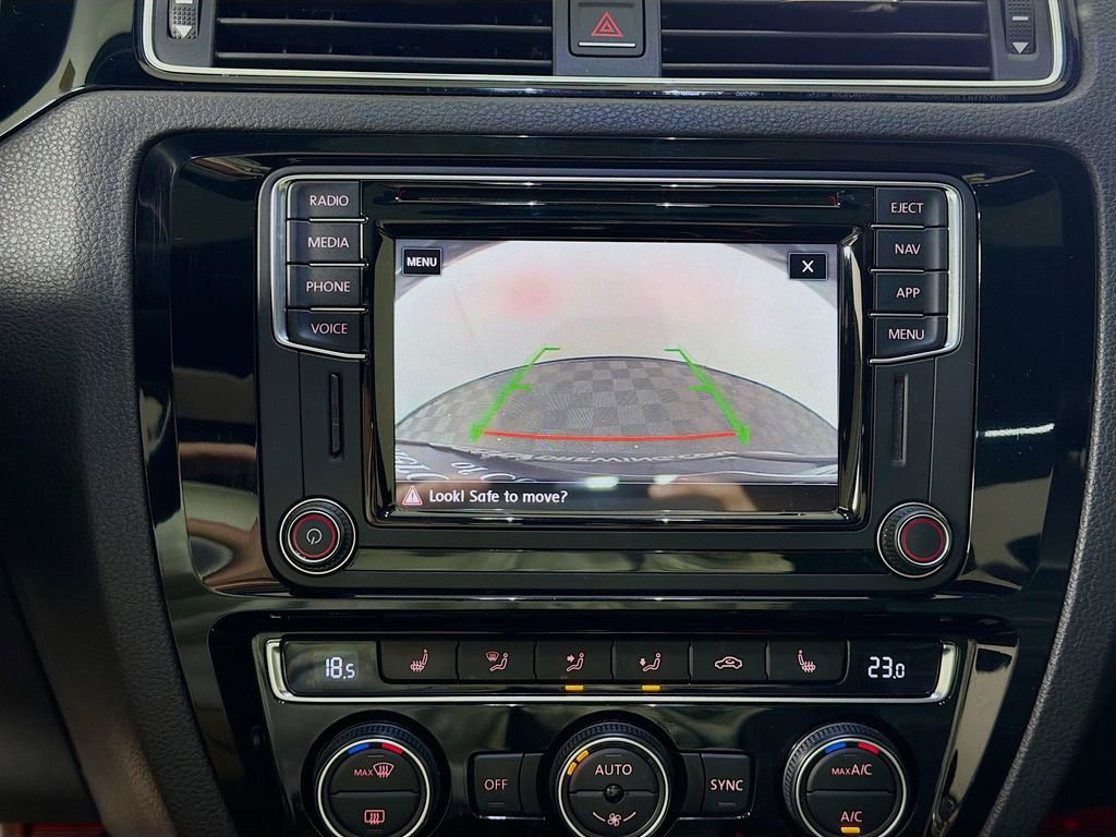 Used 2018 Volkswagen Jetta GLI FWD image 18
